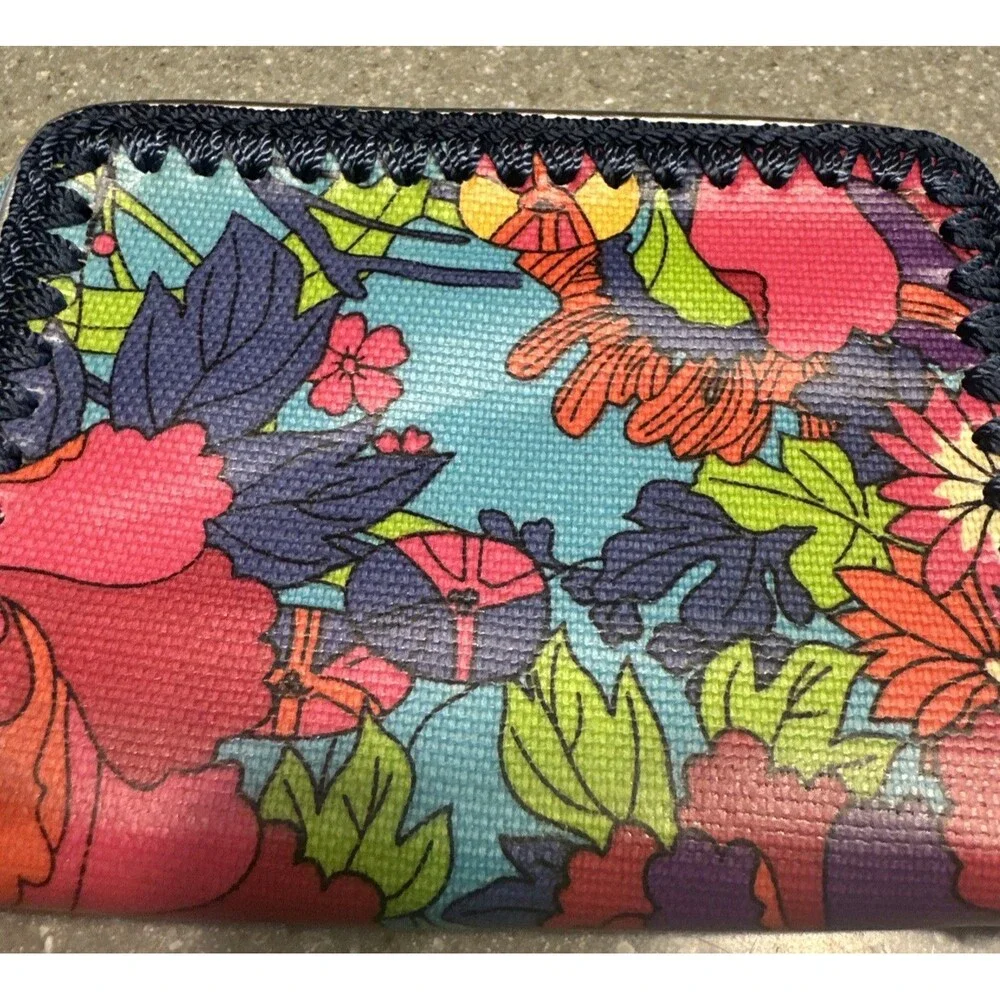 Sakroots Wallet Floral Multicolor Zip Around 5.5" X 4.5" - Picture 3 of 10